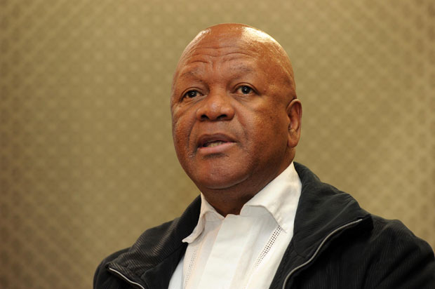 Winnie praises Radebe after sex text apology