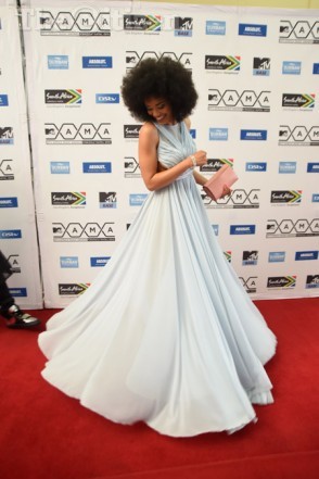 Celebrity Pearl Thusi poses for pictures on the red carpet at the 5th annual MTV Africa Music Awards in held Durban, 18 July 2015. The award show also celebrates the 10 year anniversary of MTV Base with this year’s theme being “Evolution”.  Picture: Refilwe Modise