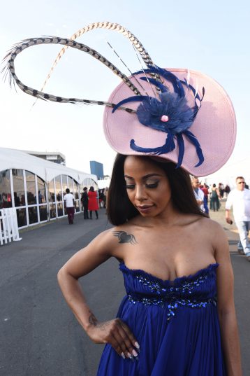 South African superstar singer and actress Kelly Khumalo  at the Durban July at the Greyville racecourse in Durban, 1 July 2017, during the  Durban July handycap. Picture: Nigel Sibanda
