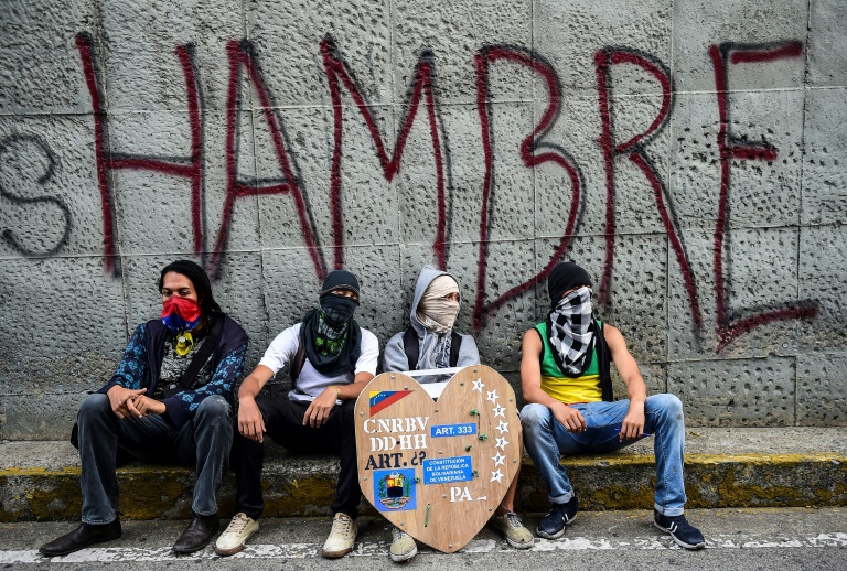 Venezuela: Vigil held in Caracas to mourn deaths of protesters Venezuela: Vigil held in Caracas to mourn deaths of protesters