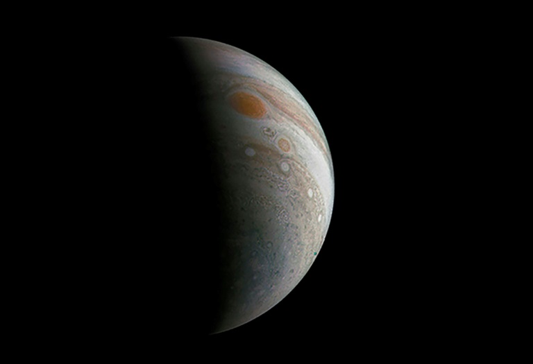 NASA Spacecraft Juno Successfully Peers Into Jupiter's Great Red Spot NASA Spacecraft Juno Successfully Peers Into Jupiter's Great Red Spot