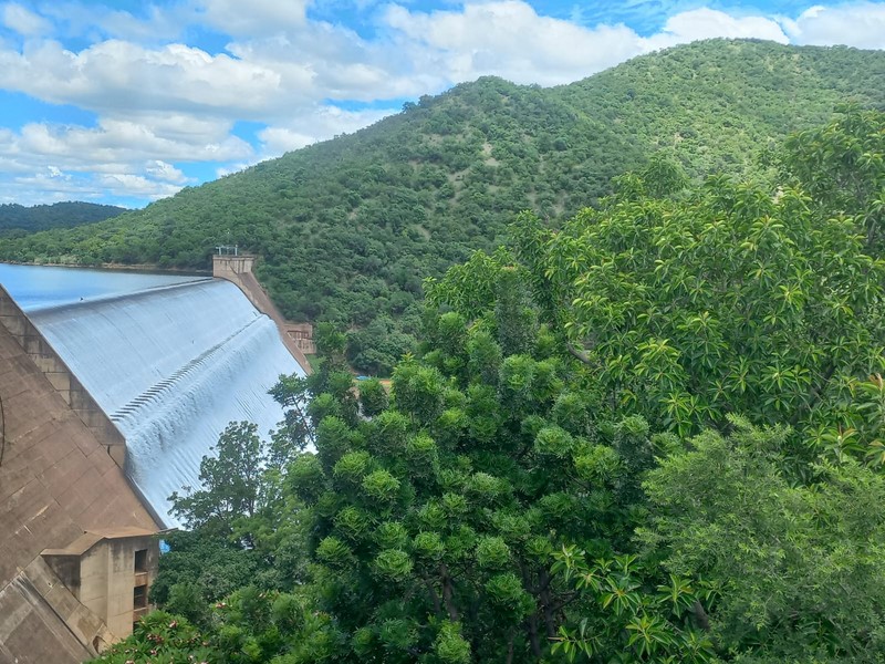 (Watch Video) Loskop Dam overflowing again today | Middelburg Observer