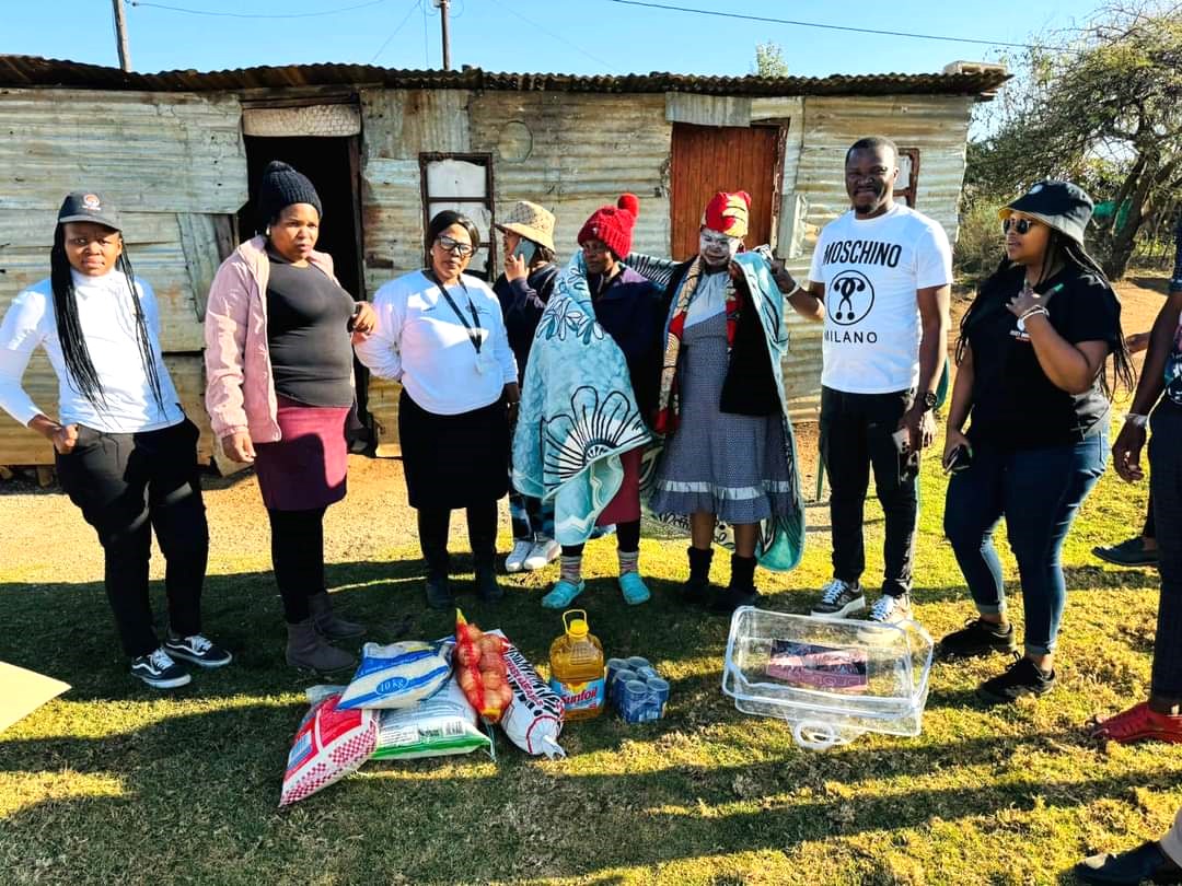 Mayor gives back to the community on his birthday | Northern Natal News