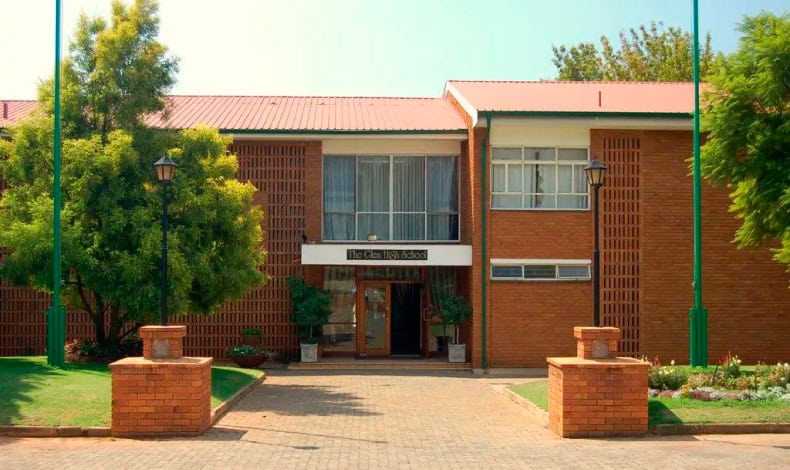 The Glen High School | Rekord