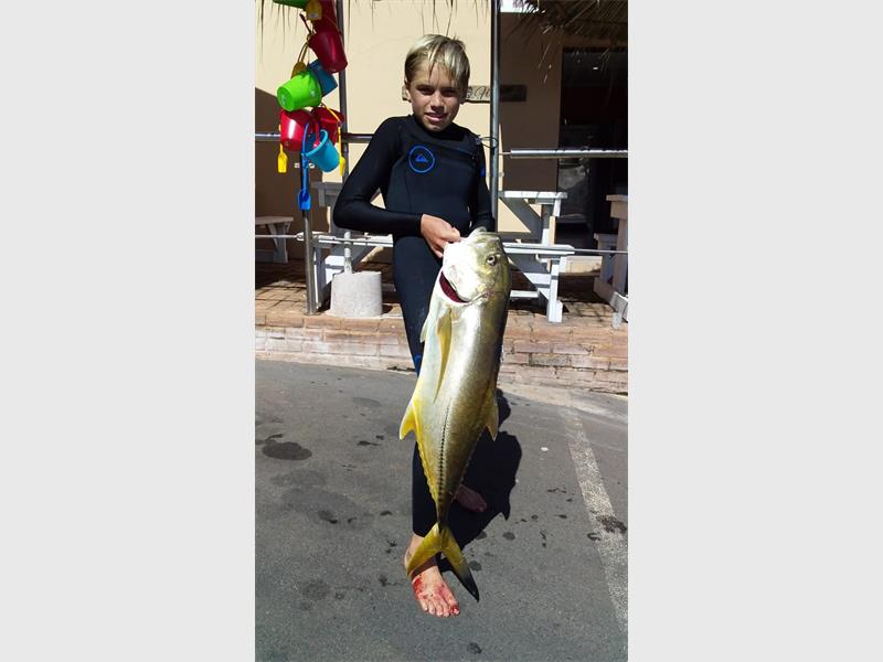 Herald Fishing: Teenager catches yellowfin kingfish by hand | South ...