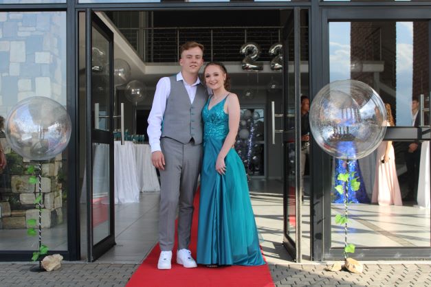 Matriculants shine at matric farewell | Witbank News