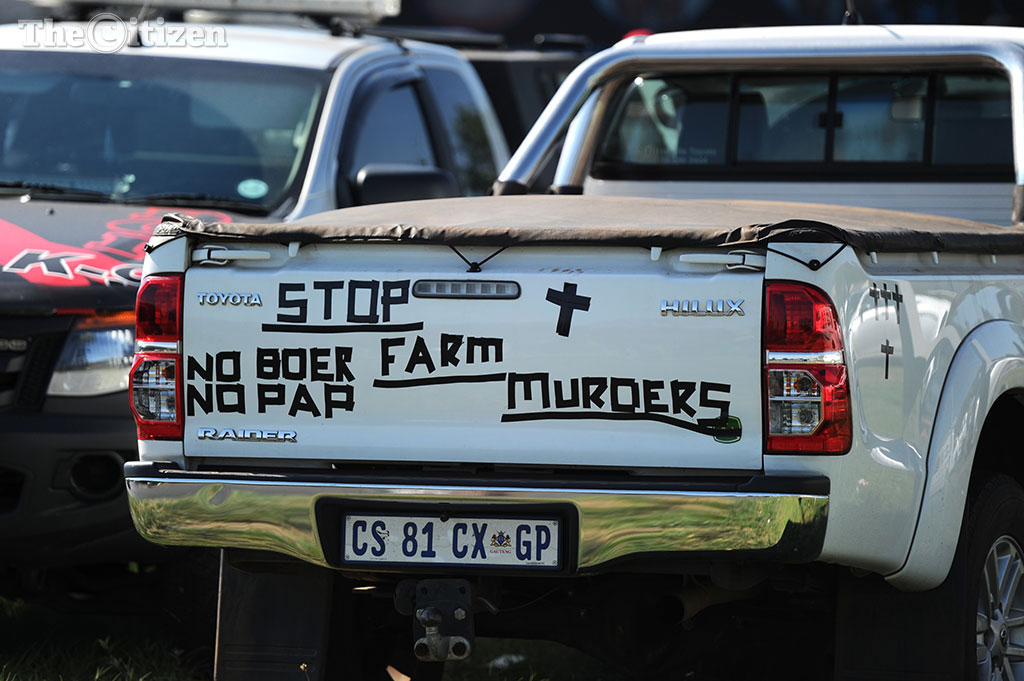 Supporters of the #BlackMonday picket along Hendrik Potgieter Road, 30 October 2017, as they protest against farm murders. Picture: Michel Bega