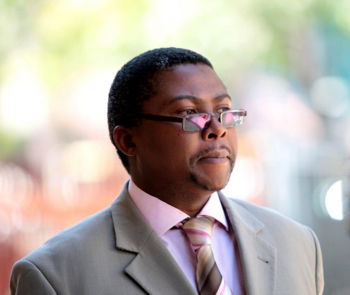 Zondo learns of the generosity of the Transnet board with Siyabonga Gama