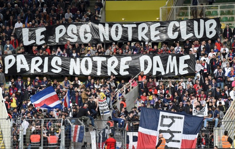 PSG fans honour blaze-ravaged Notre Dame | The Citizen