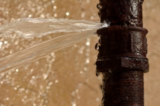 Tshwane residents face eight-month water crisis due to damaged pipeline - Citizen