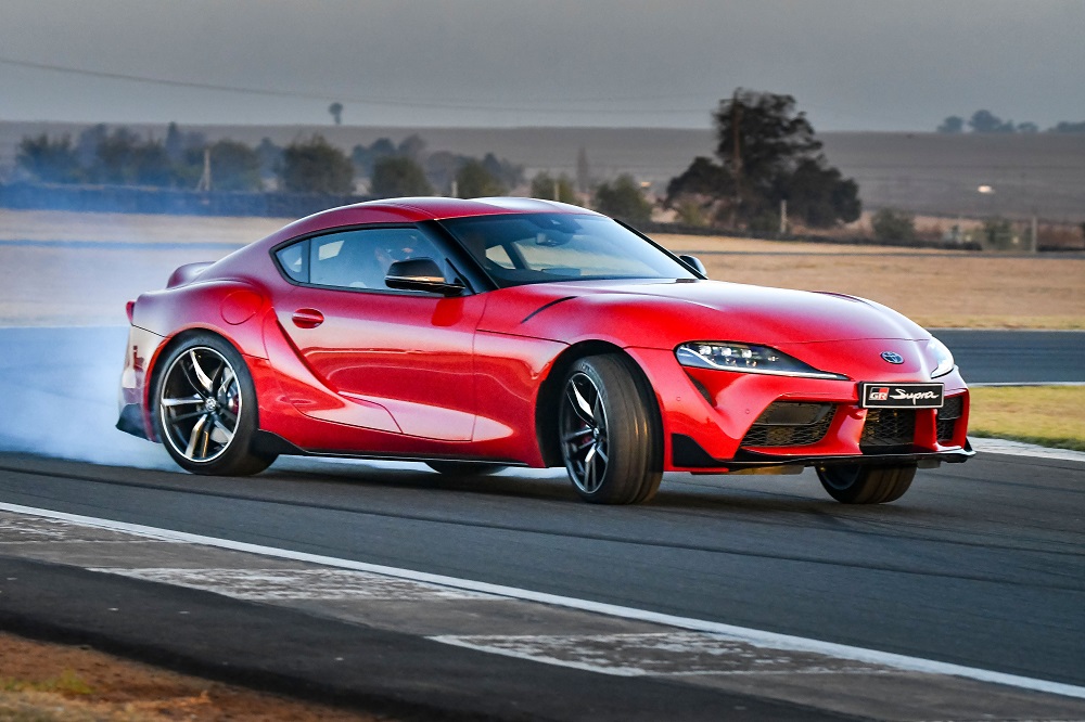 Toyota supra awd