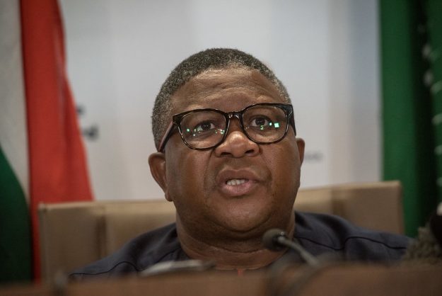 Interprovincial travel grace period ends at midnight, Mbalula warns motorists