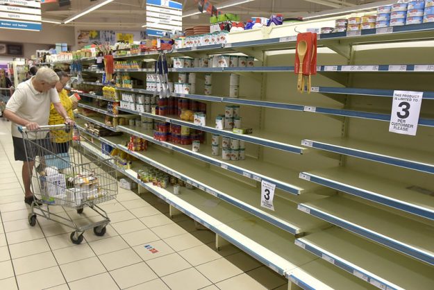 No panic buying in Joburg South as relaxed shoppers buy what they need