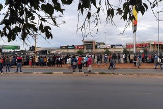 WATCH: Crowd storms Sassa paypoint in KZN, with not a ‘social distance’ in sight - The Citizen