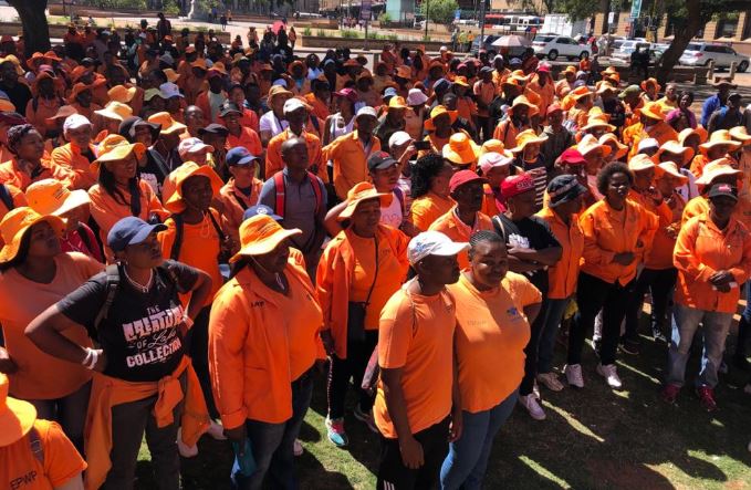 johannesburg-epwp-workers-protest-termination-of-contracts-the-citizen