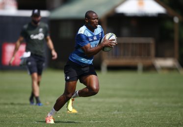 Makazole Mapimpi