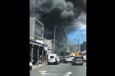 WATCH: Flames engulf Cape Town building