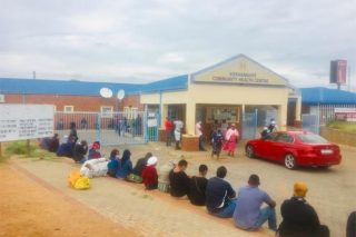 Staff shortage frustrates Pretoria residents testing for Covid-19 - Vimarsana News