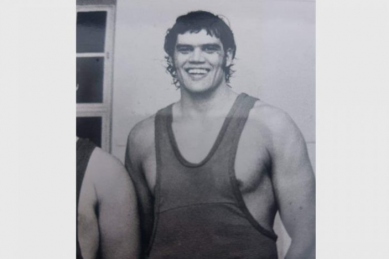 Tributes pour in for legendary Roodepoort wrestler, Danie Voges