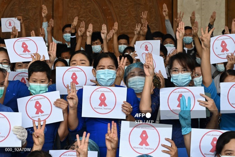 Myanmar: Yangon's Dagon university protests as military widens coup dragnet – The Citizen - Vimarsana News