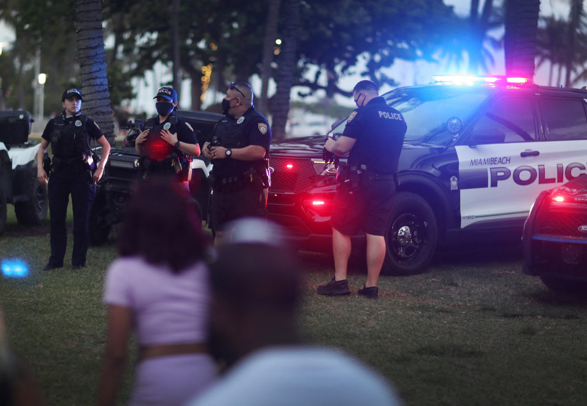 Miami Beach declares state of emergency over uncontrollable crowds