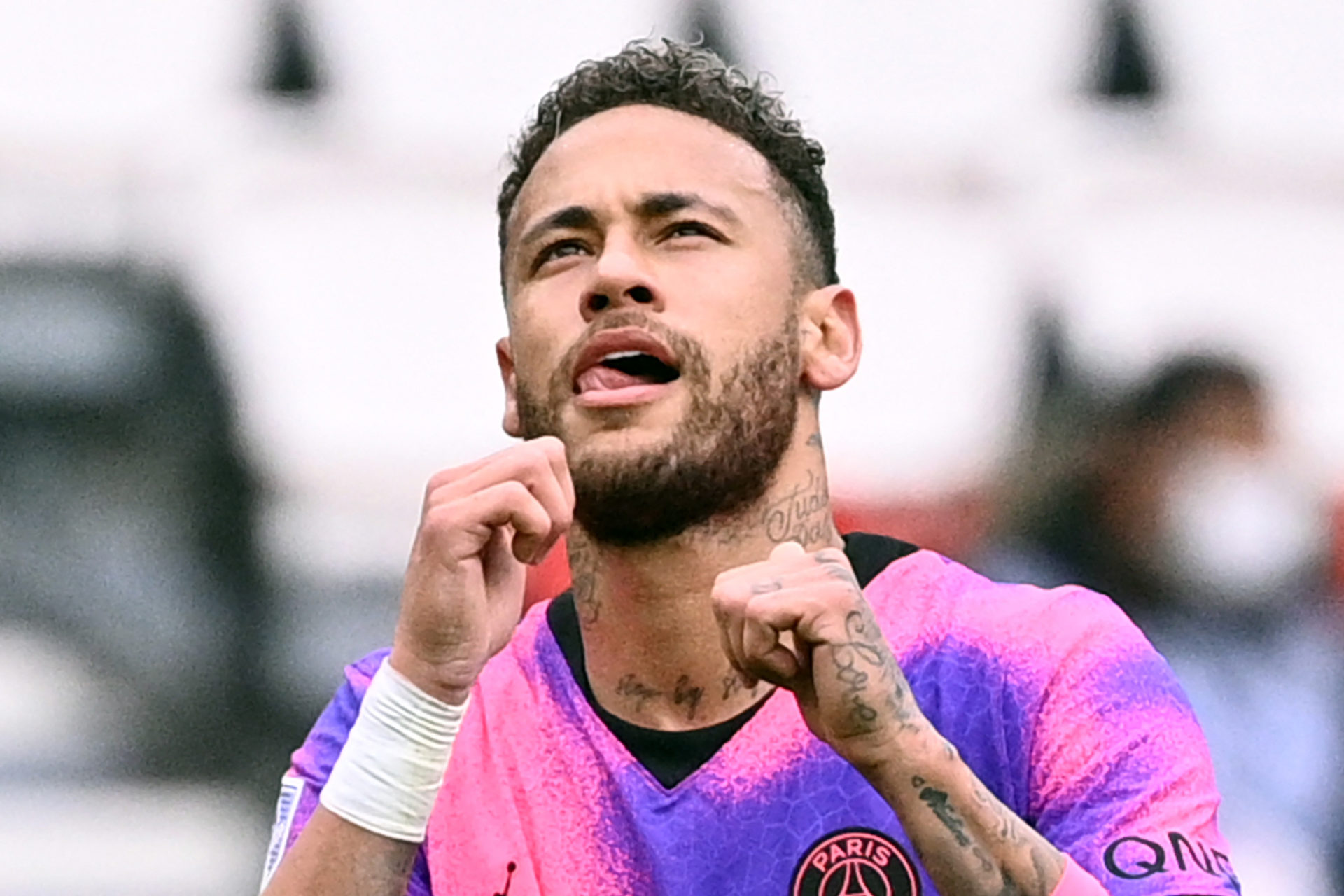 Neymar extends PSG contract to 2025 The Citizen
