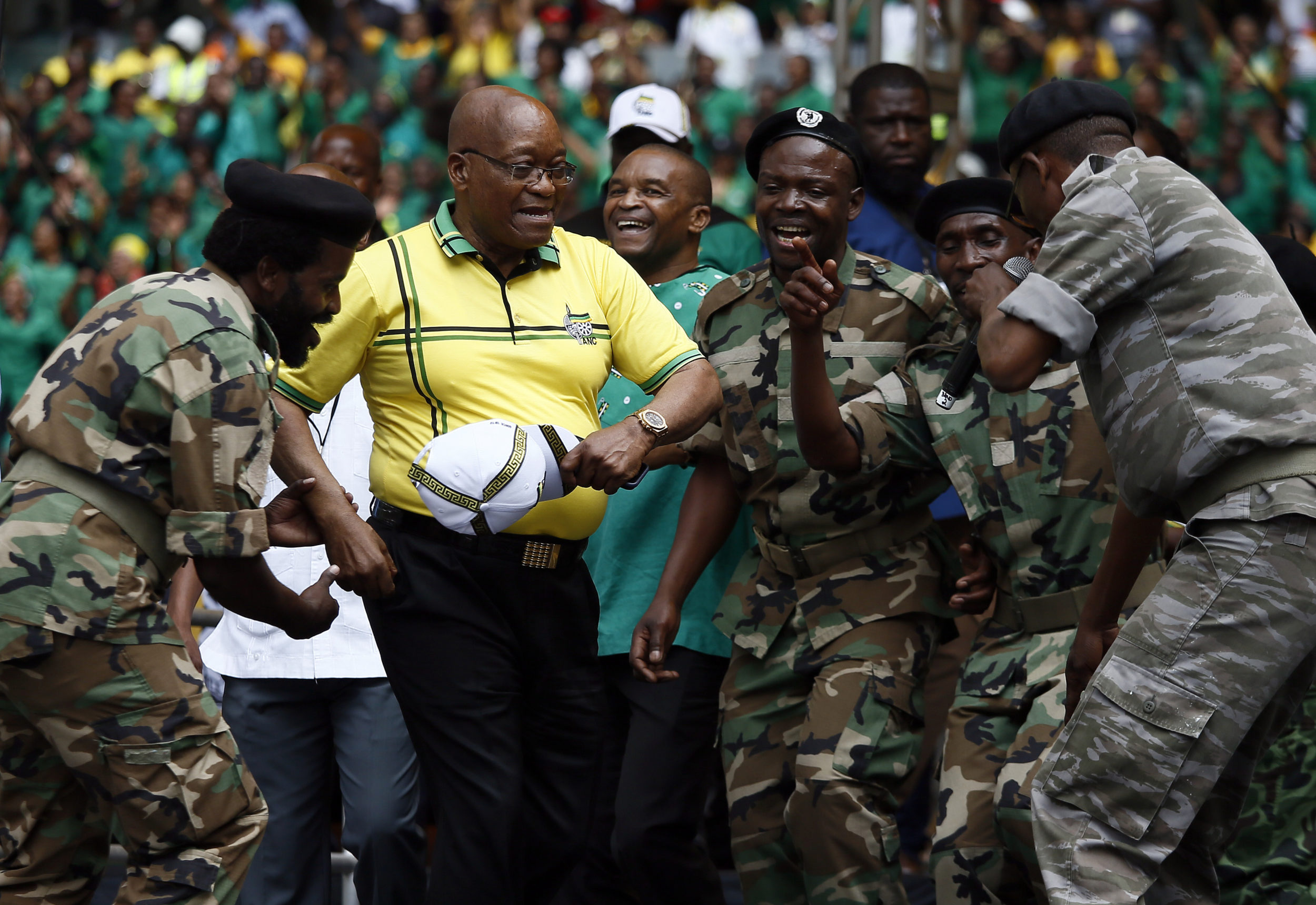 Daily news update: Zuma demands acquittal, EFF vs ...