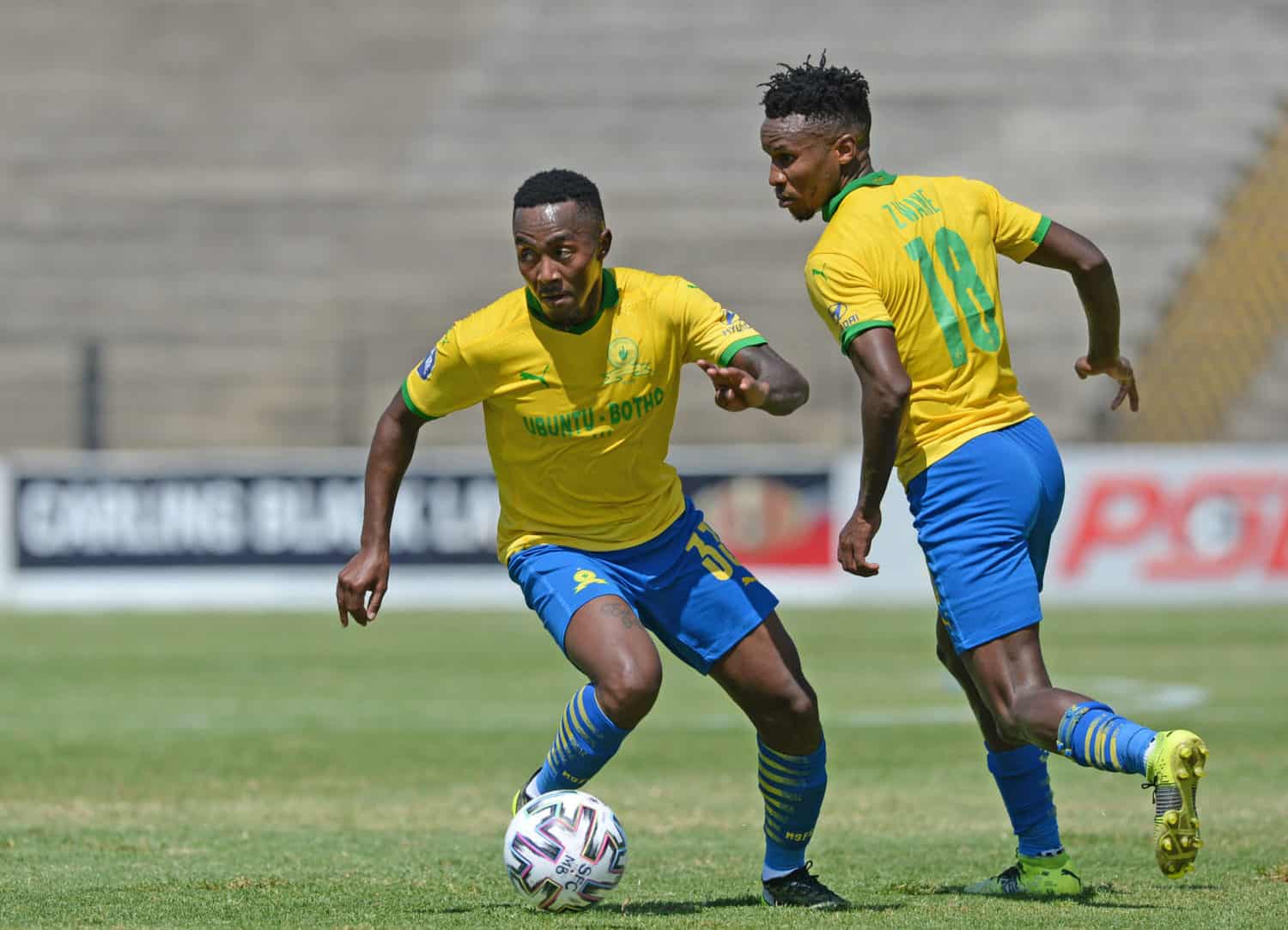 Mamelodi Sundowns tie six stars to long-term deals | The Citizen