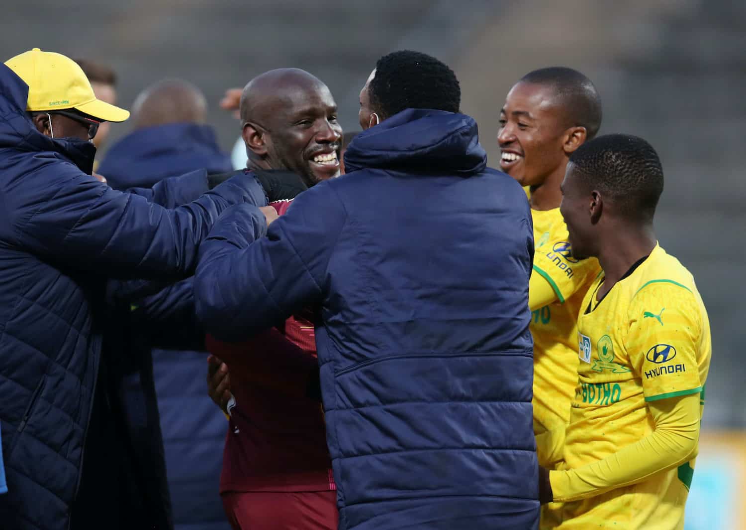 Mweene comes up trumps as Sundowns edge Chiefs on ...