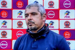 Arrows and Richards Bay looking to bring in Larsen