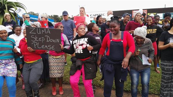 Some 300 people gathered on Marine Drive, Shelly Beach on Friday morning to join in the country-wide protest action. Picture: South Coast Herald