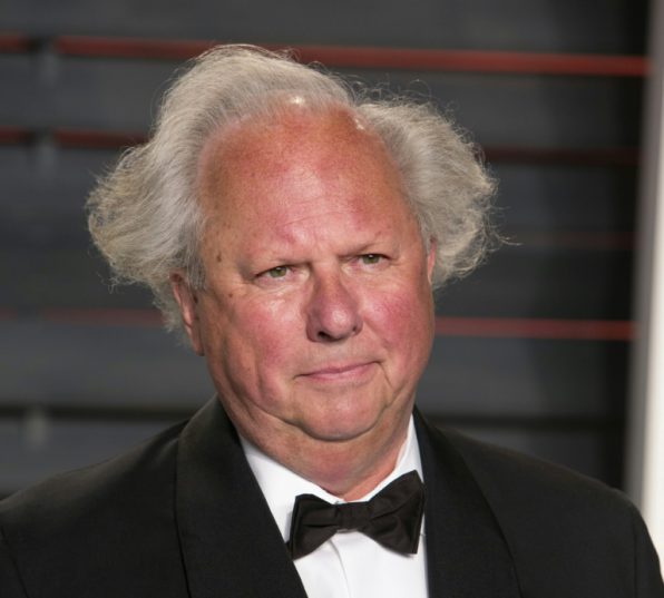 Graydon Carter to leave Vanity Fair, end 25-year editorship