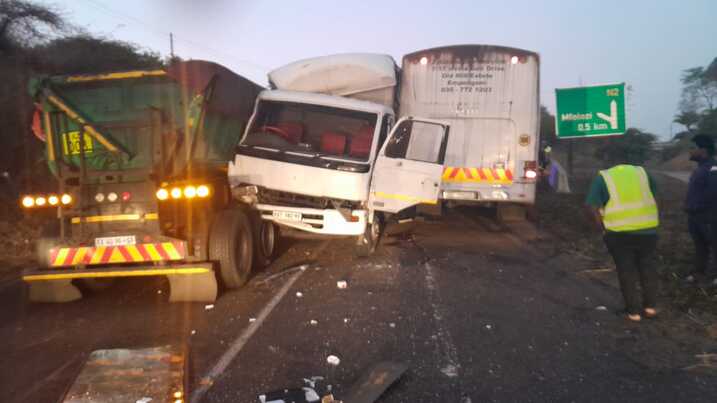 Multi-vehicle accident closes N2 | Zululand Observer